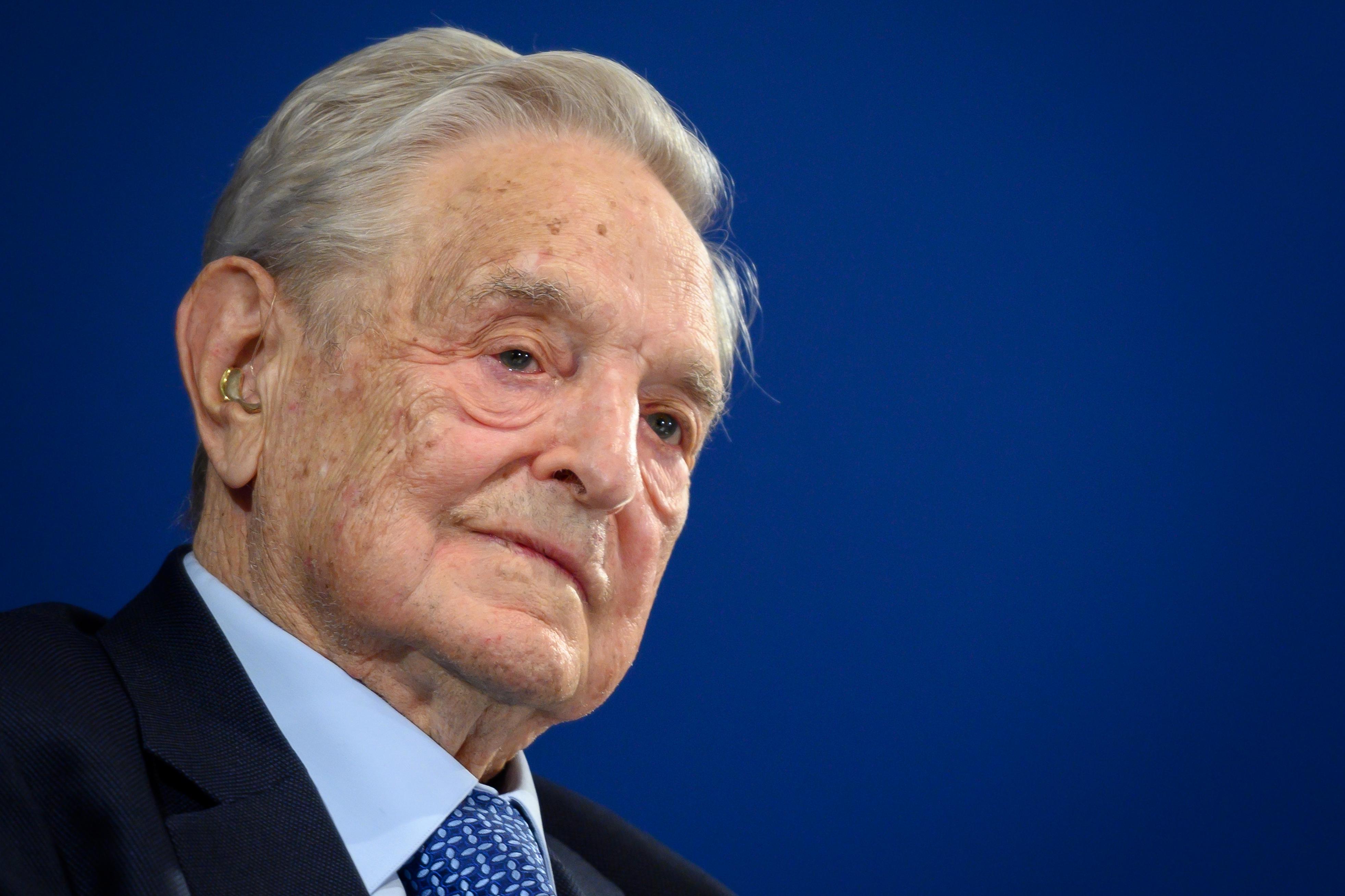 Ecco Agenda, nel board l'ex guru di Obama e esponenti Pd: un milione da fondazione vicina a Soros