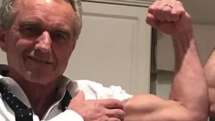 Ecco il Kennedy che vuole affondare la rielezione di Biden