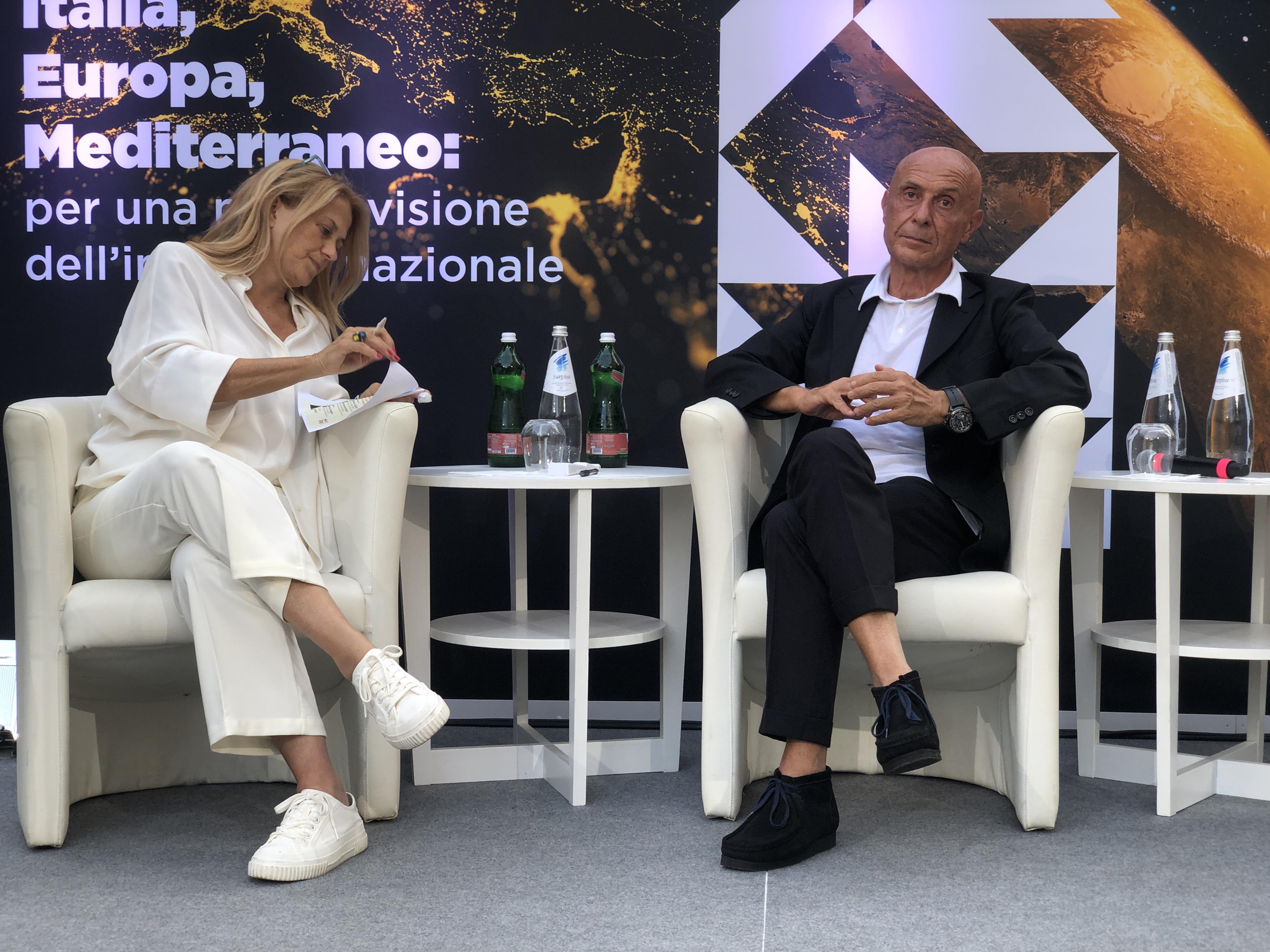 Egitto, Minniti: "Vicenda Zaki mostra sistema Paese"