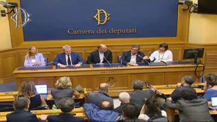 Elezioni 2022, Calenda: "Renzi? Porte aperte" - Video