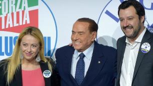 Elezioni 2022, centrodestra 'blinda' intesa: spuntano due paginette scritte a mano