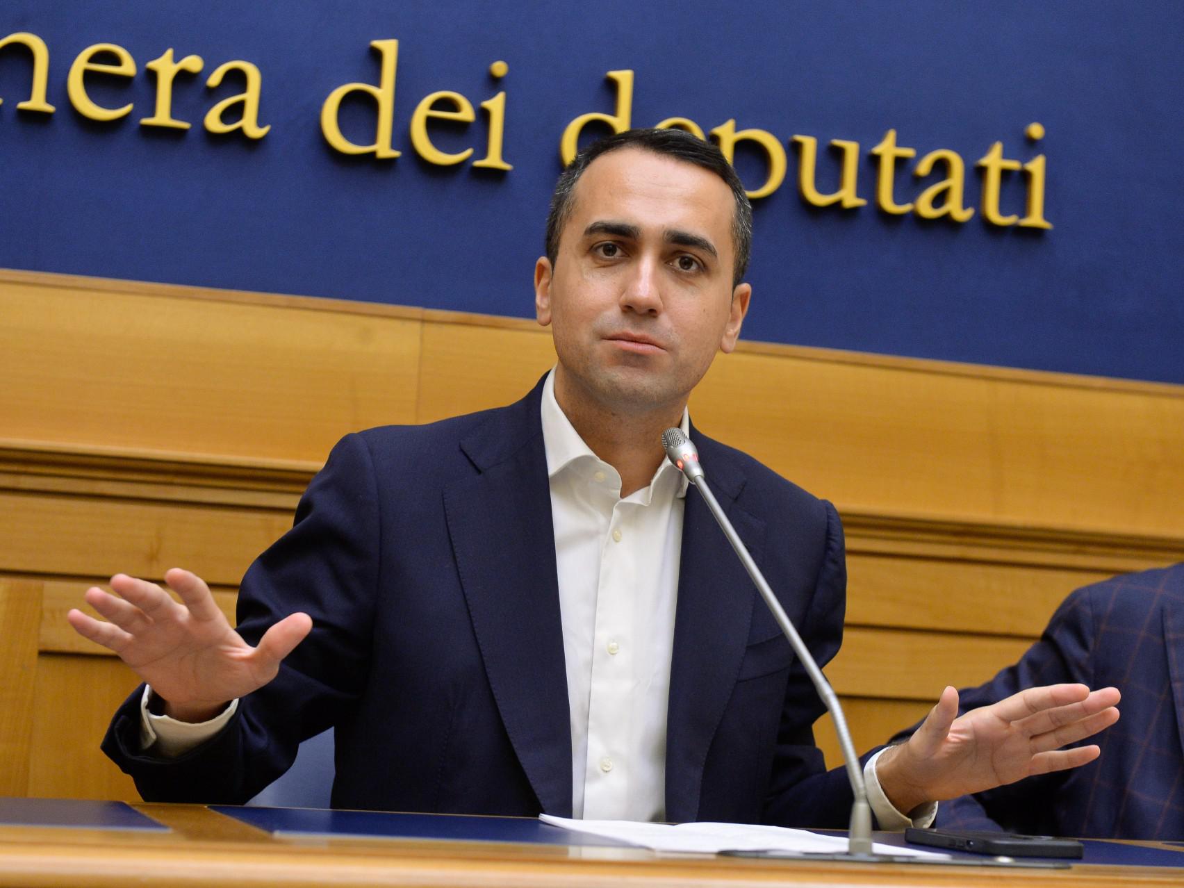 Elezioni 2022, Di Maio a Salvini: "Toc toc, ti cerco per confronto tv ma sei sparito"