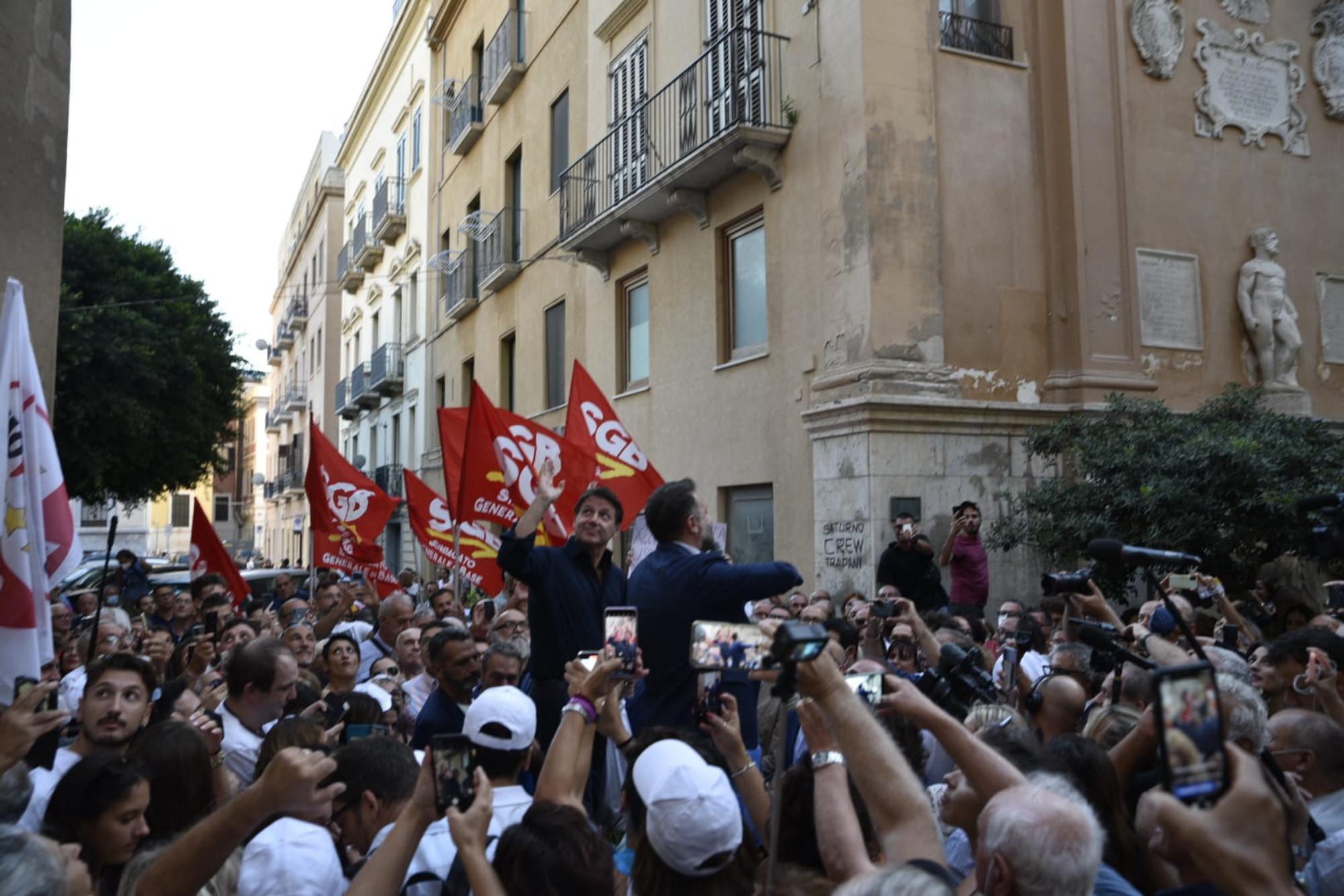 Elezioni 2022, la replica di Conte a Renzi