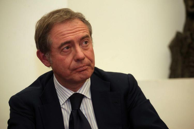 Elezioni 2022, lettera Urso a Camere: "Ingerenze straniere in Ue più intense"