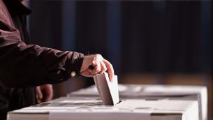 Elezioni 2022, quando e come si vota domani 25 settembre: la guida