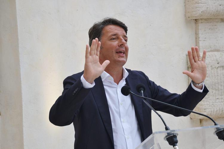 Elezioni 2022, Renzi lancia hashtag #TerzoPolo: "Noi ci siamo"