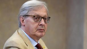 Elezioni 2022, Sgarbi sfida Casini a Bologna