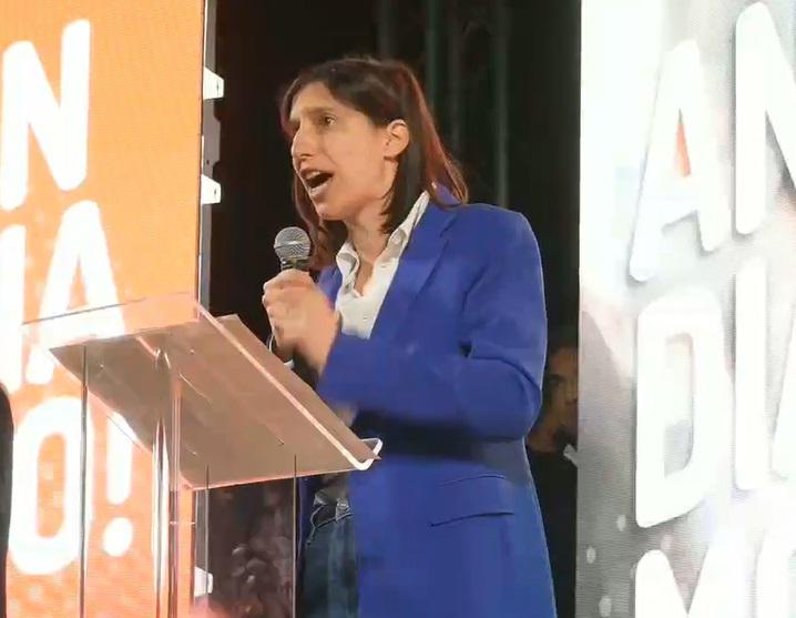 Elezioni Bari, Schlein: "Conte aiuta la destra"
