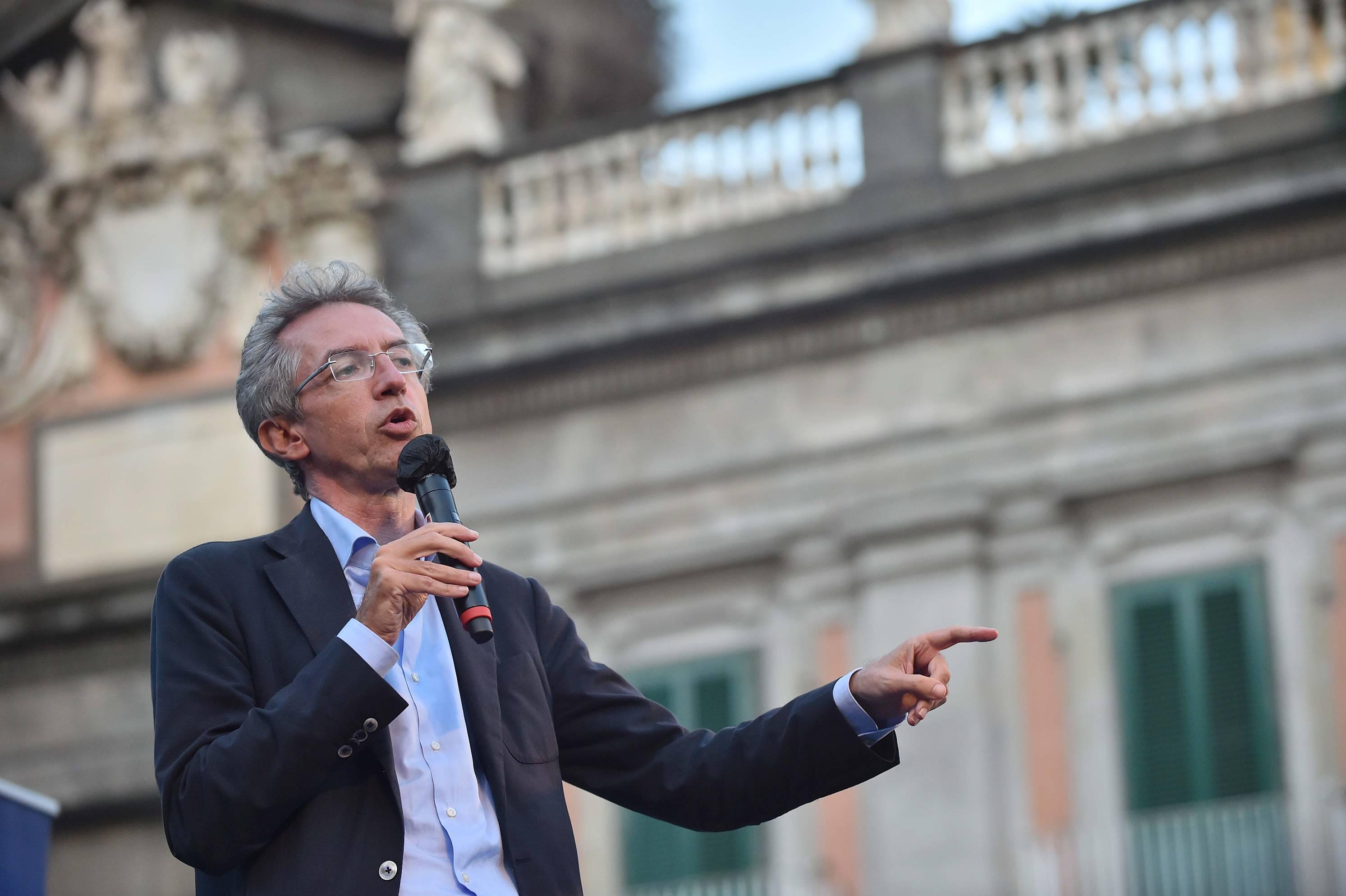 Elezioni Napoli, exit poll: Manfredi vince al primo turno