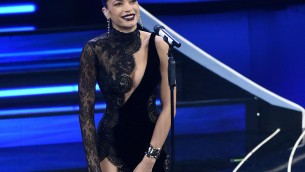 "Elodie, mi vuoi sposare?", l'urlo dalla platea di Sanremo e la reazione di Iannone