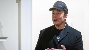 Elon Musk, è nato il 14esimo figlio: l'annuncio sui social e la scelta del nome