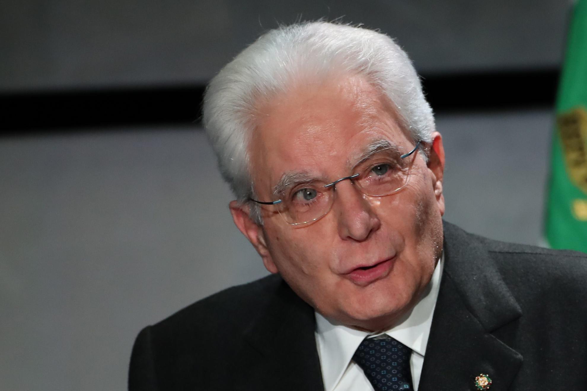Energia, Mattarella: "Evitare sprechi contribuisce al benessere di tutti"