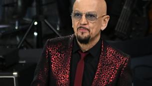 Enrico Ruggeri e il "concerto senza green pass", bufera per tweet