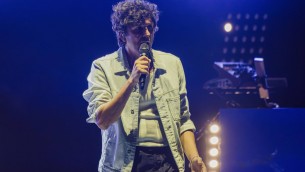 Ermal Meta chi è, il conduttore del Concertone del Primo Maggio a Roma