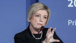 Esposto su laurea Calderone, procura Roma apre fascicolo