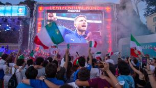 Euro 2020, Gismondo rassicura: "Pochi rischi di contagio dopo festeggiamenti"