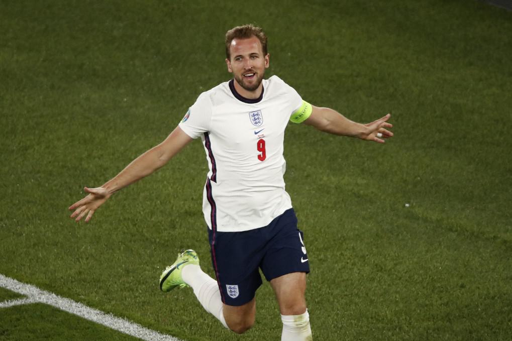 Euro 2020, Inghilterra in semifinale: 4-0 all'Ucraina