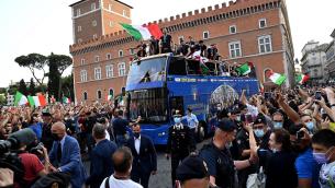 Euro 2020, prefetto: "Sfilata Italia sul bus non era autorizzata"
