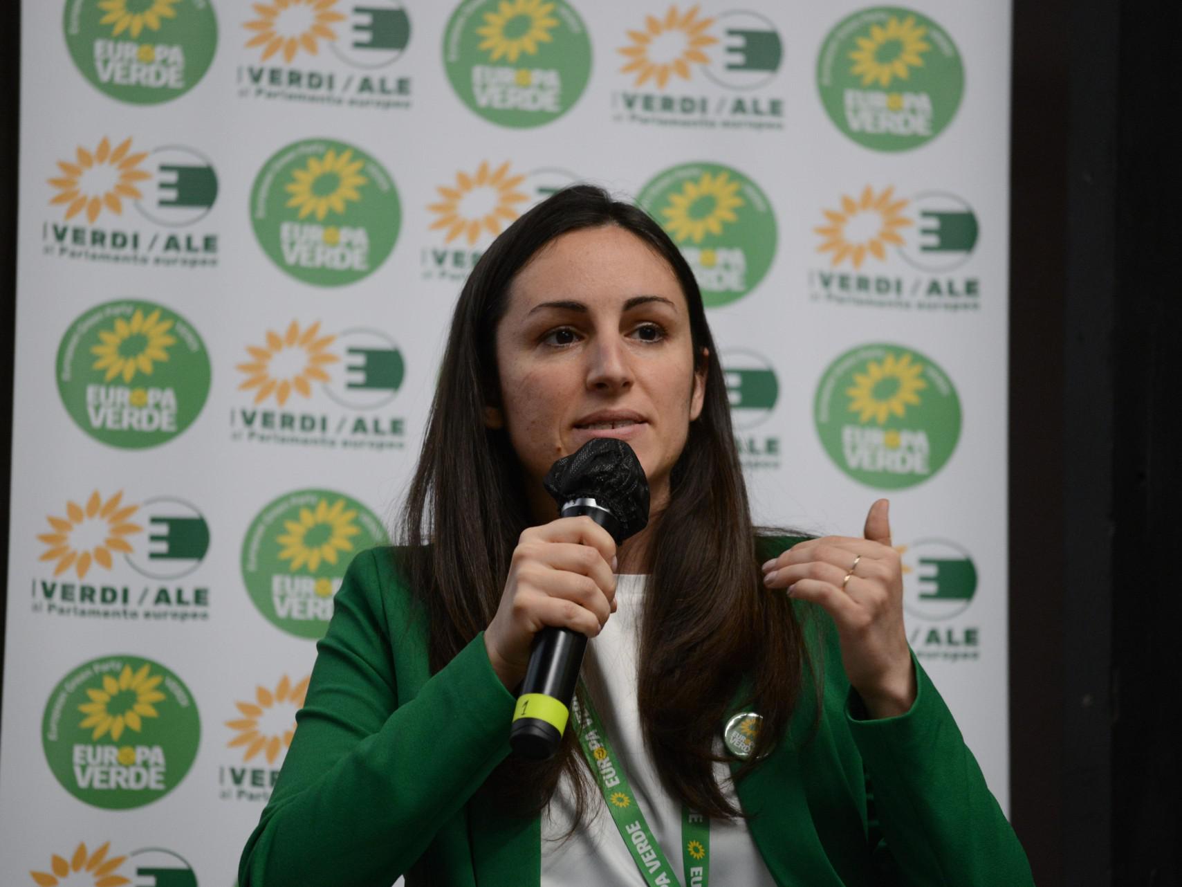 Europa Verde, Evi si dimette