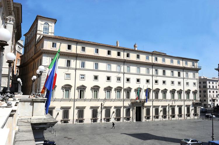 Extraprofitti banche, fonti Chigi: "Nessun contrasto nel governo"