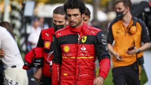 F1, Carlos Sainz alla Ferrari fino al 2024