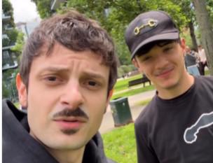 Fabio Rovazzi, rubato il telefono mentre fa diretta Instagram..