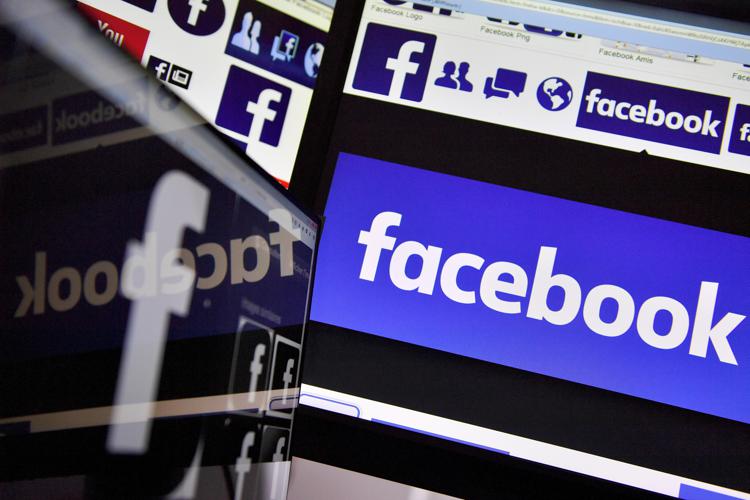 Facebook e le spunte blu 'false', Marco Camisani Calzolari: "Attenti all'inganno"