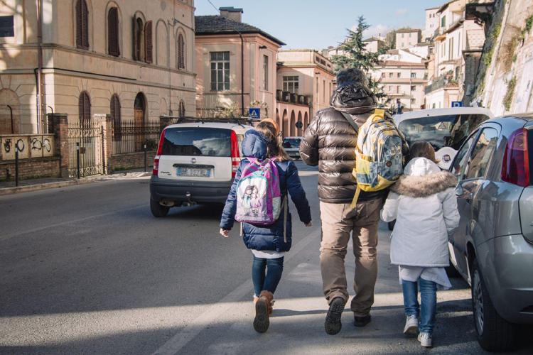 Famiglie italiane sempre più povere, ricchezza scesa dell'1,7% nel 2022