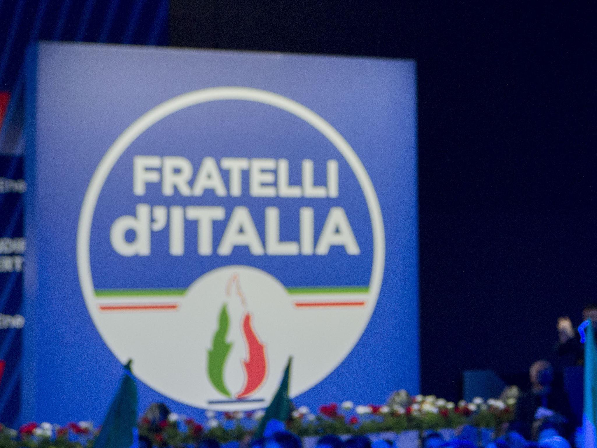 Fdi, stretta sulla comunicazione: "Deputati passino per ufficio stampa"