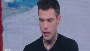 Fedez, appello a Giorgia Meloni: "Non tagli bonus psicologo" - Video