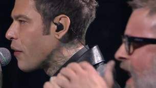 Fedez con Bella Stronza a Sanremo fa mea culpa