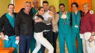 Fedez lascia ospedale dopo operazione per tumore, il messaggio ai medici