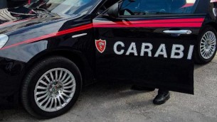 Femminicidio Andria, uccide la moglie davanti al figlio