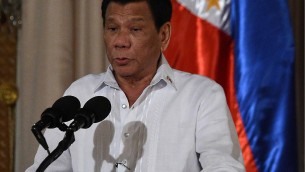Filippine, ex presidente Duterte arrestato per crimini contro l'umanità