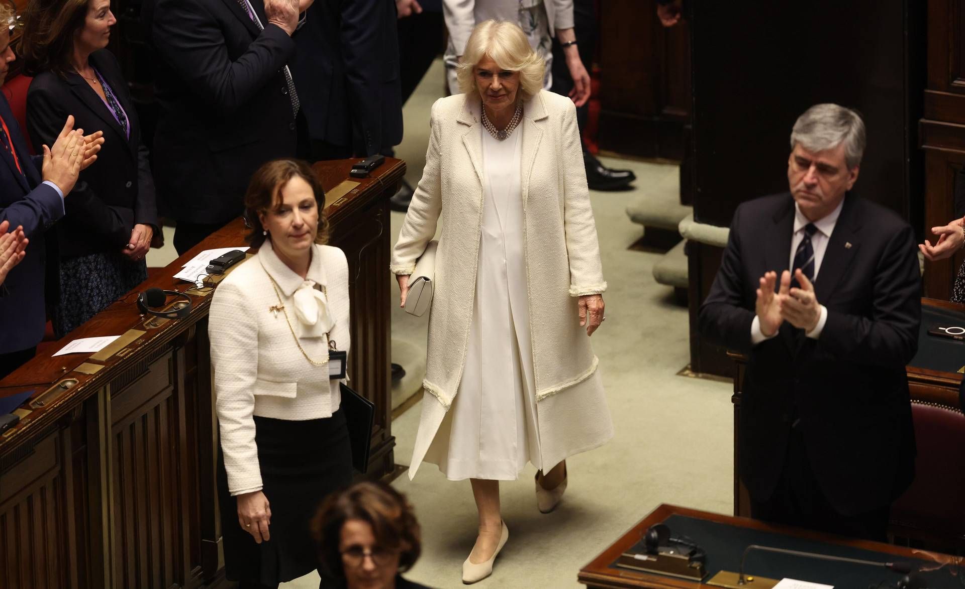 Fiona Clare, la stilista che ha reso 'regina' queen Camilla