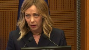 Fisco, Meloni: "Fiera di riforma attesa da 50 anni, non aiutiamo i furbi ma gli italiani onesti"