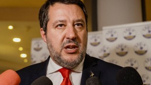 Fisco, Salvini: "Nuova rottamazione per 10 milioni di italiani, Giorgetti d'accordo"