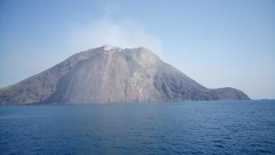 Forte esplosione a Stromboli, boato avvertito in tutta l'isola