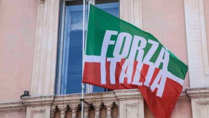 Forza Italia, messaggio a Salvini: "Noi incompatibili con alleati Lega in Europa"