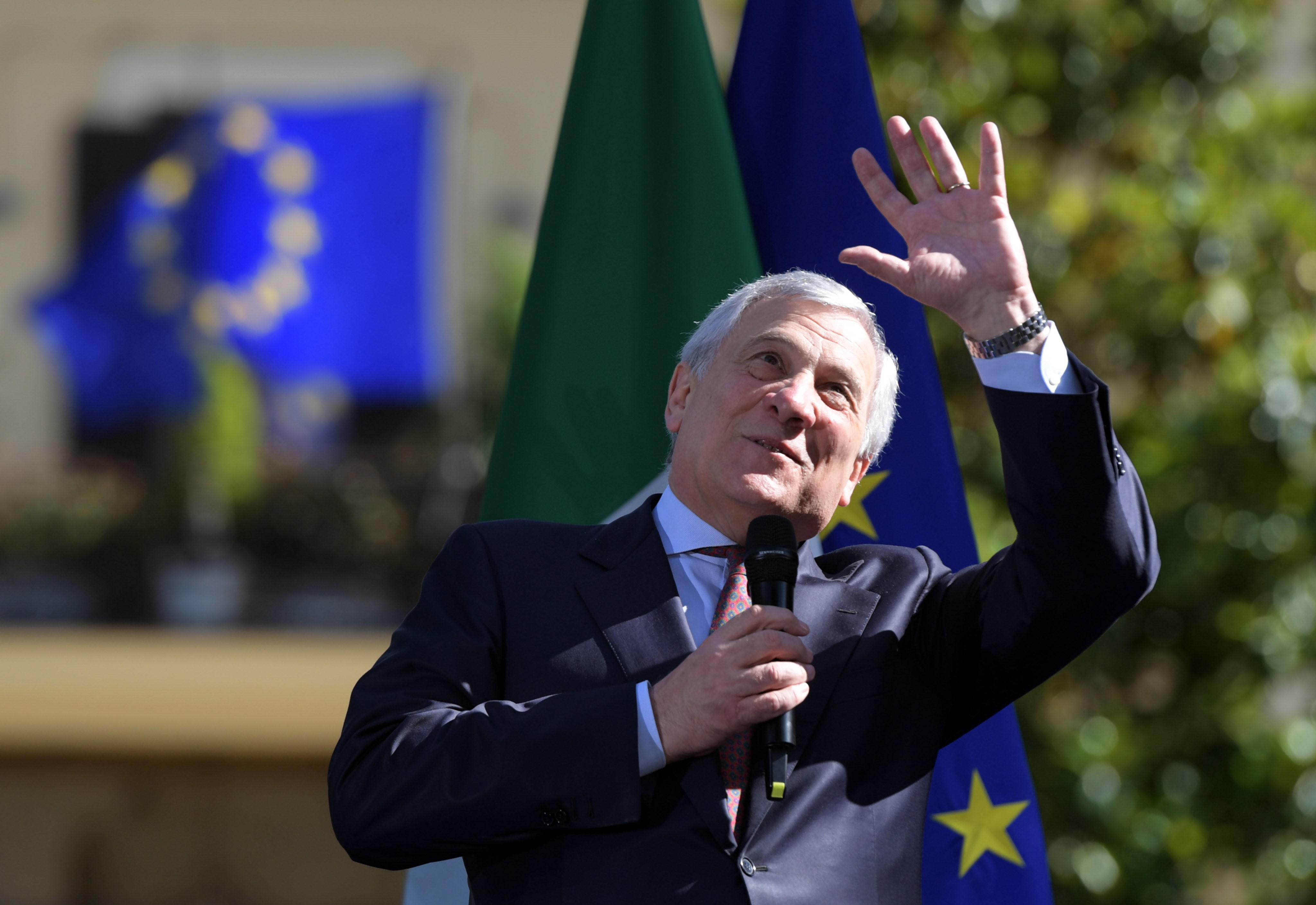 Forza Italia, Tajani: "Berlusconi voleva che guardassimo al futuro"