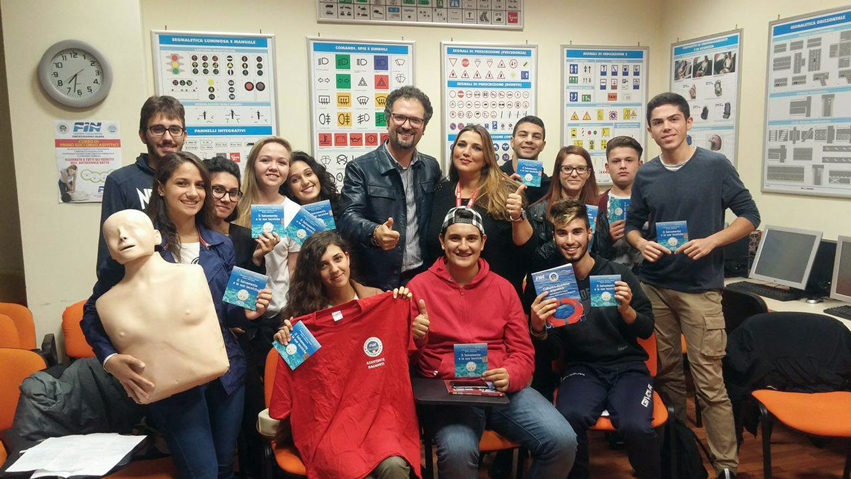 Nadia Arcuri (al centro della foto) assieme ai corsisti
