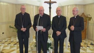 "Francesco è tornato alla Casa del Padre", l'annuncio del Vaticano - Video