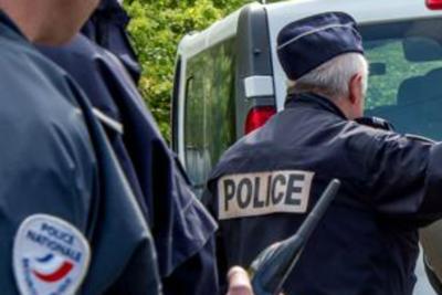 Francia, accoltellate 5 persone a Parigi: arrestato aggressore