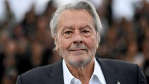 Francia, morto Ari Boulogne: presunto figlio di Alain Delon