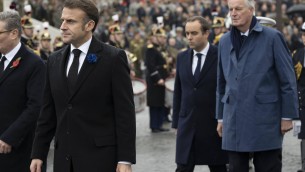 Francia nel caos, cade governo Barnier