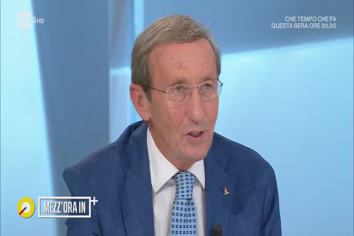 Fratelli d'Italia, Fini: "Simbolo di An e non di Msi" - Video