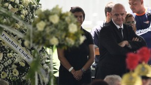 Funerali Pelé, Infantino e il selfie: "Critiche ingiuste"
