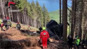 Funivia Mottarone, cabina "scesa a folle velocità: 13 morti sul colpo"