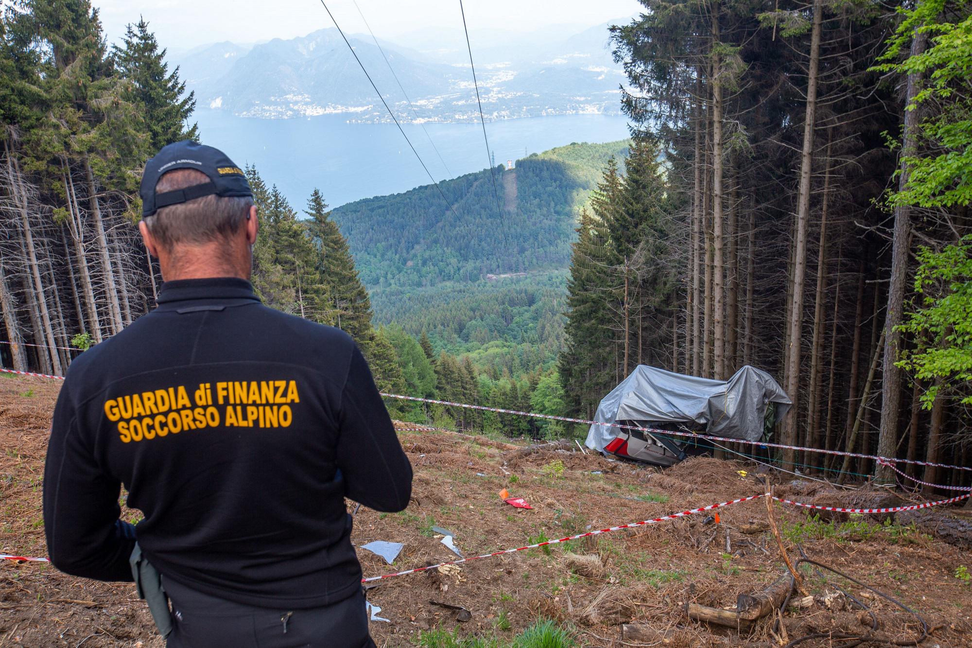 Funivia Mottarone, "quasi abituali corse senza freni in ultimo mese"