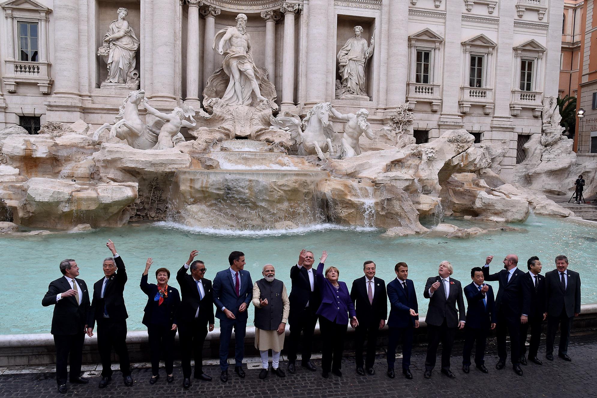 G20 Roma, per i leader lancio della monetina a Fontana di Trevi